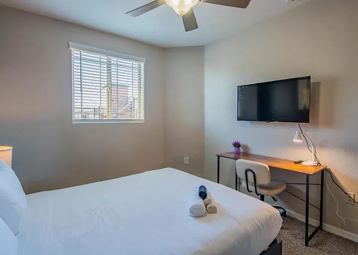 Apartamento Modern 2bd - Asu - Sloan Pk - Wd - Parking - Sleeps 8 *